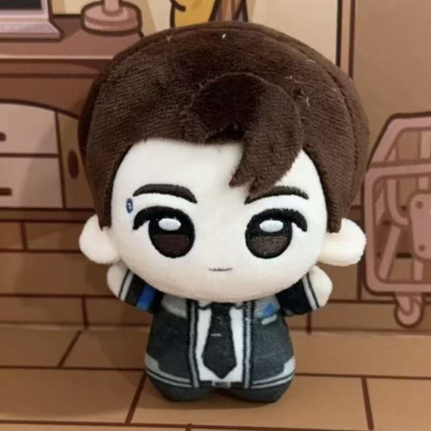 Peluche de 10 cm de Detroit Be - Cosplay Prop Making reseña y precio